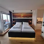 公寓 Little Skysuite W94 Inkl Ebikes Pool Sauna 库克斯港